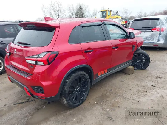 2020 Mitsubishi Outlander ES