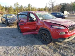 2017 Jeep Cherokee Sport