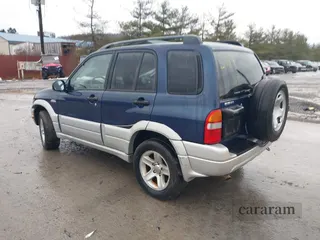 2003 Suzuki Grand Vitara