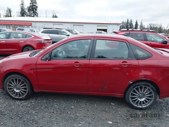 2011 Ford Focus SES
