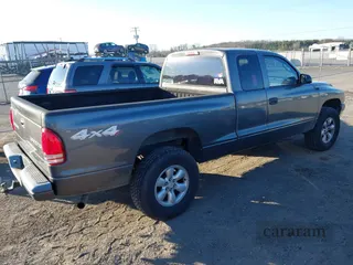 2004 Dodge Dakota