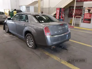 2012 Chrysler 300 Limited
