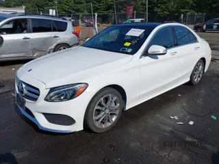 2015 Mercedes-Benz C 300 Luxury
