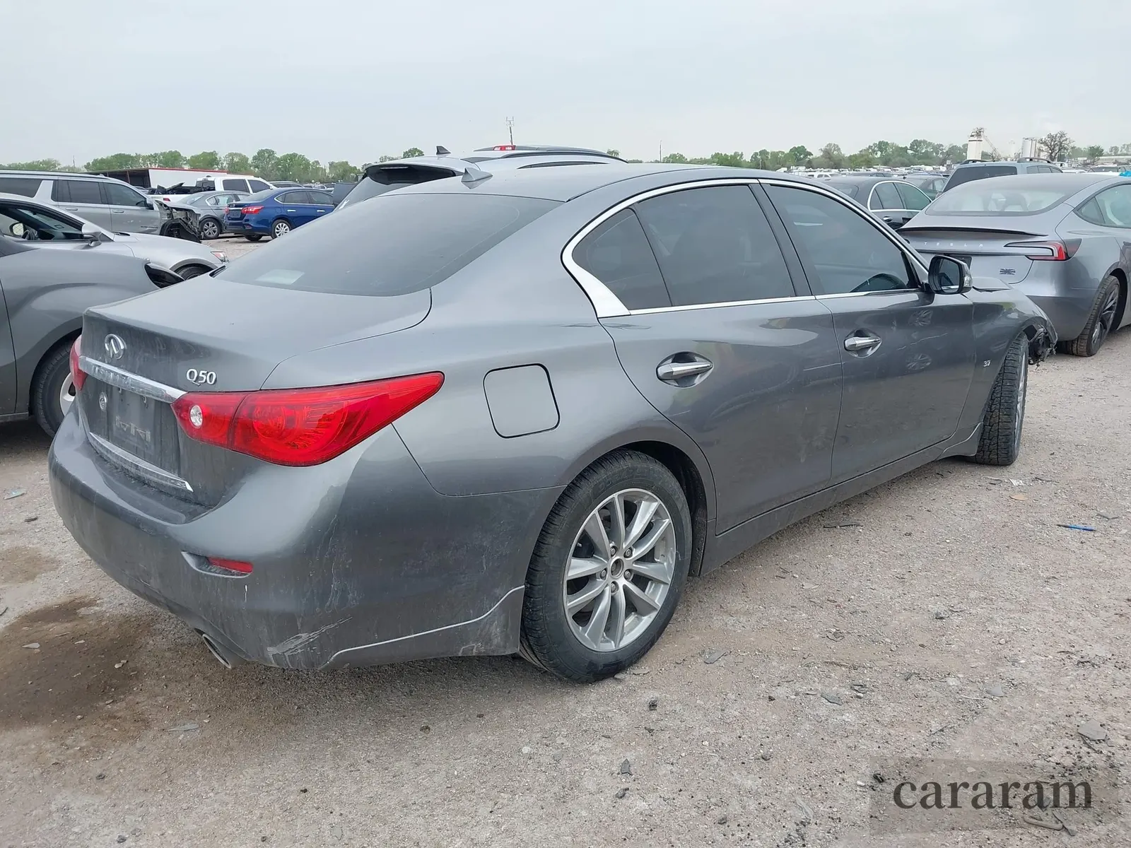 2015 Infiniti Q50