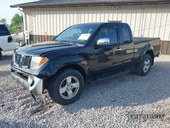 2005 Nissan Frontier LE