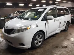 2014 Toyota Sienna LE