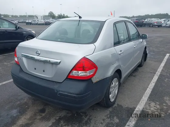 2011 Nissan Versa S