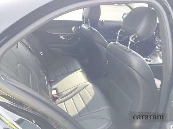 2015 Mercedes-Benz C 300 Luxury