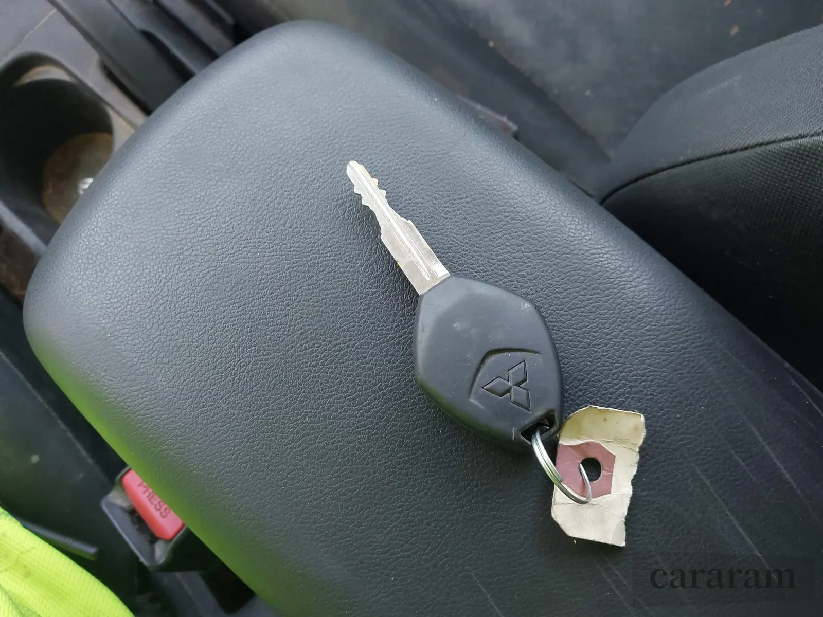 2015 Mitsubishi Outlander ES