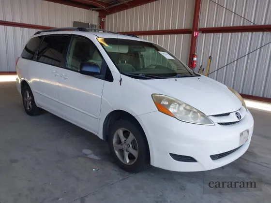 2006 Toyota Sienna CE