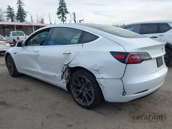 2019 Tesla Model 3 Mid Range