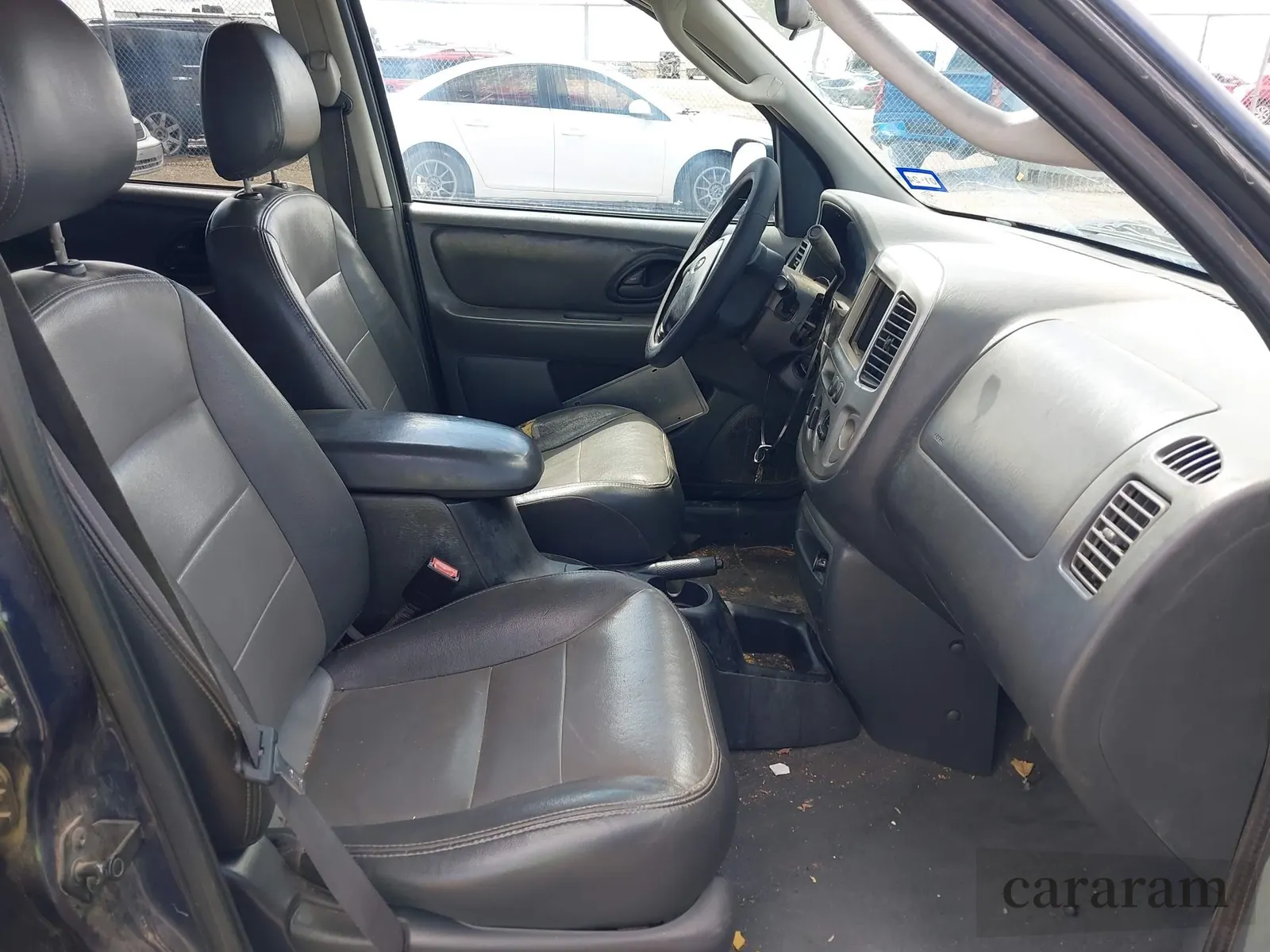 2004 Ford Escape XLT