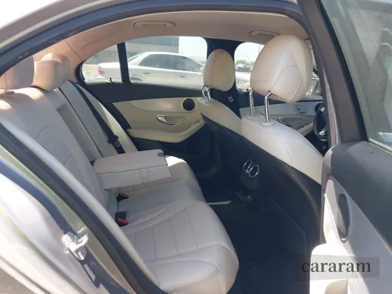 2016 Mercedes-Benz C 300