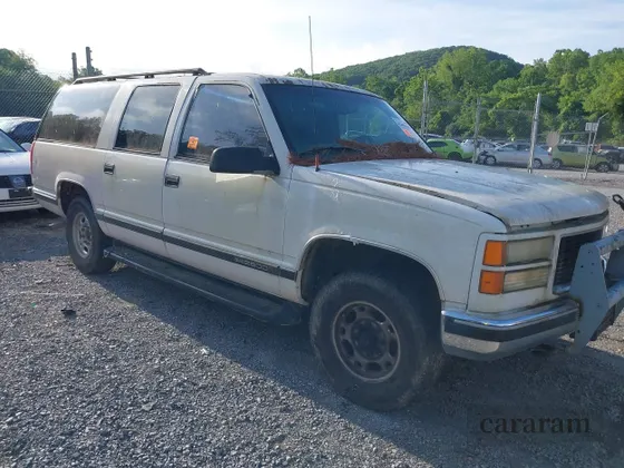 1999 GMC Suburban