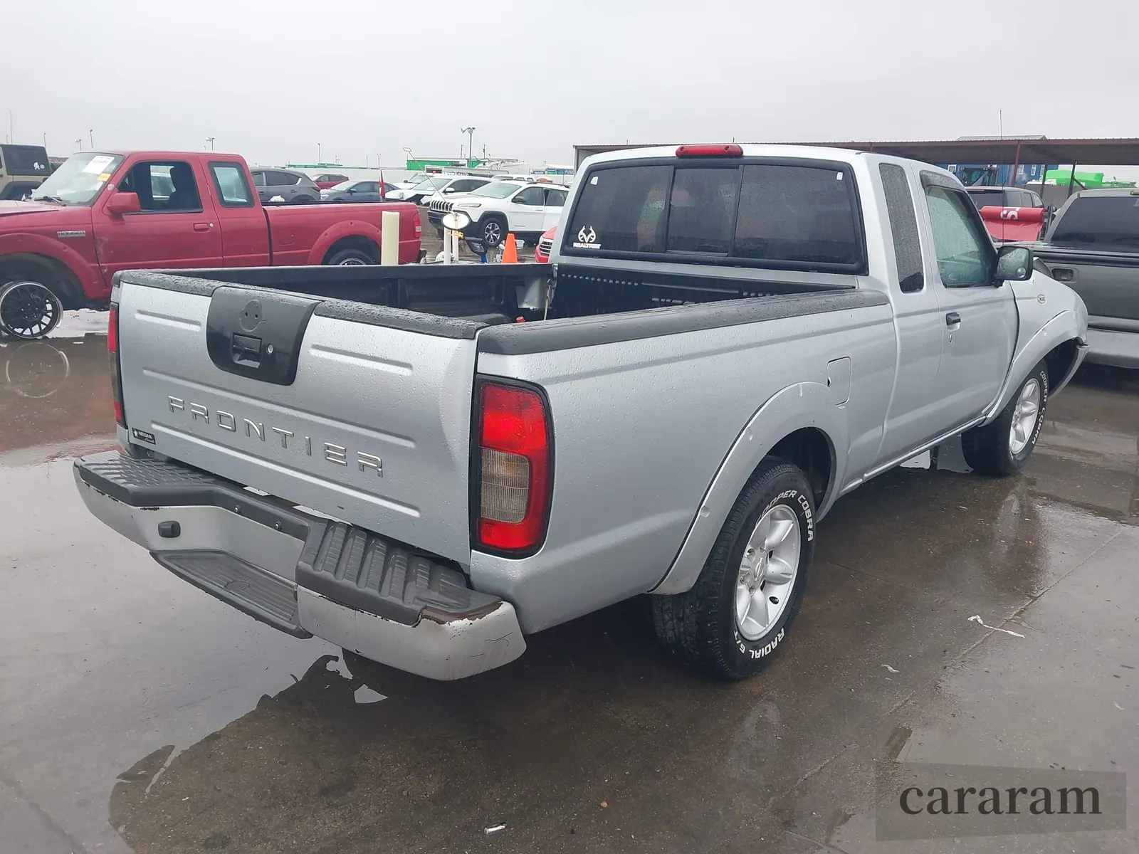 2001 Nissan Frontier XE