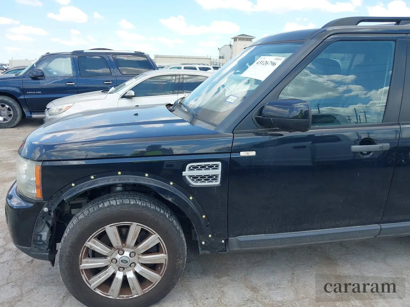 2012 Land Rover LR4 Lux