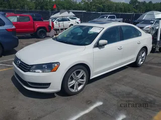 2014 Volkswagen Passat SE