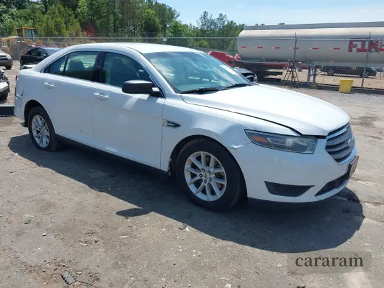 2015 Ford Taurus SE