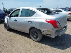 2018 Nissan Versa SV