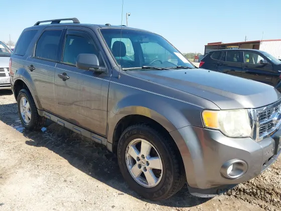 2009 Ford Escape XLT