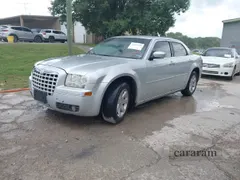 2005 Chrysler 300 Touring
