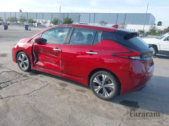 2021 Nissan LEAF SV