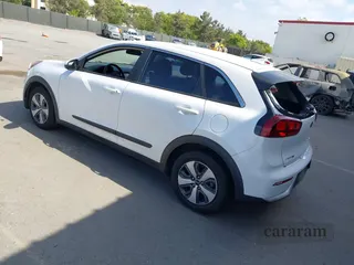 2017 Kia Niro LX