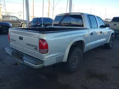 2003 Dodge Dakota SLT