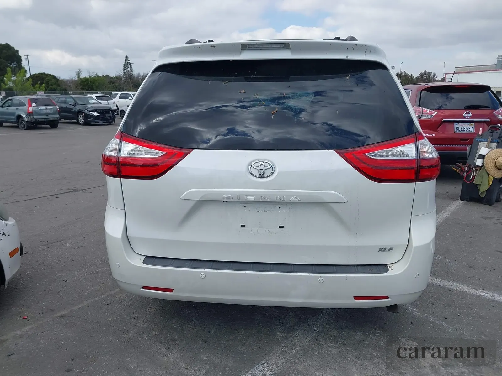 2015 Toyota Sienna XLE