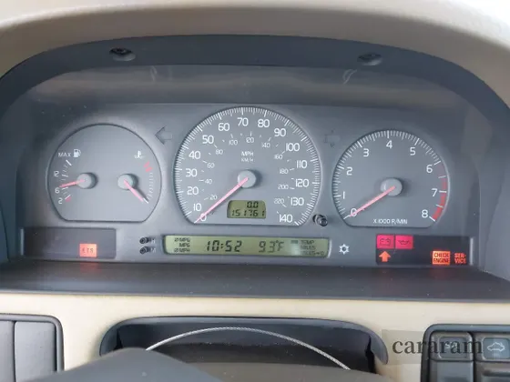 2001 Volvo C70