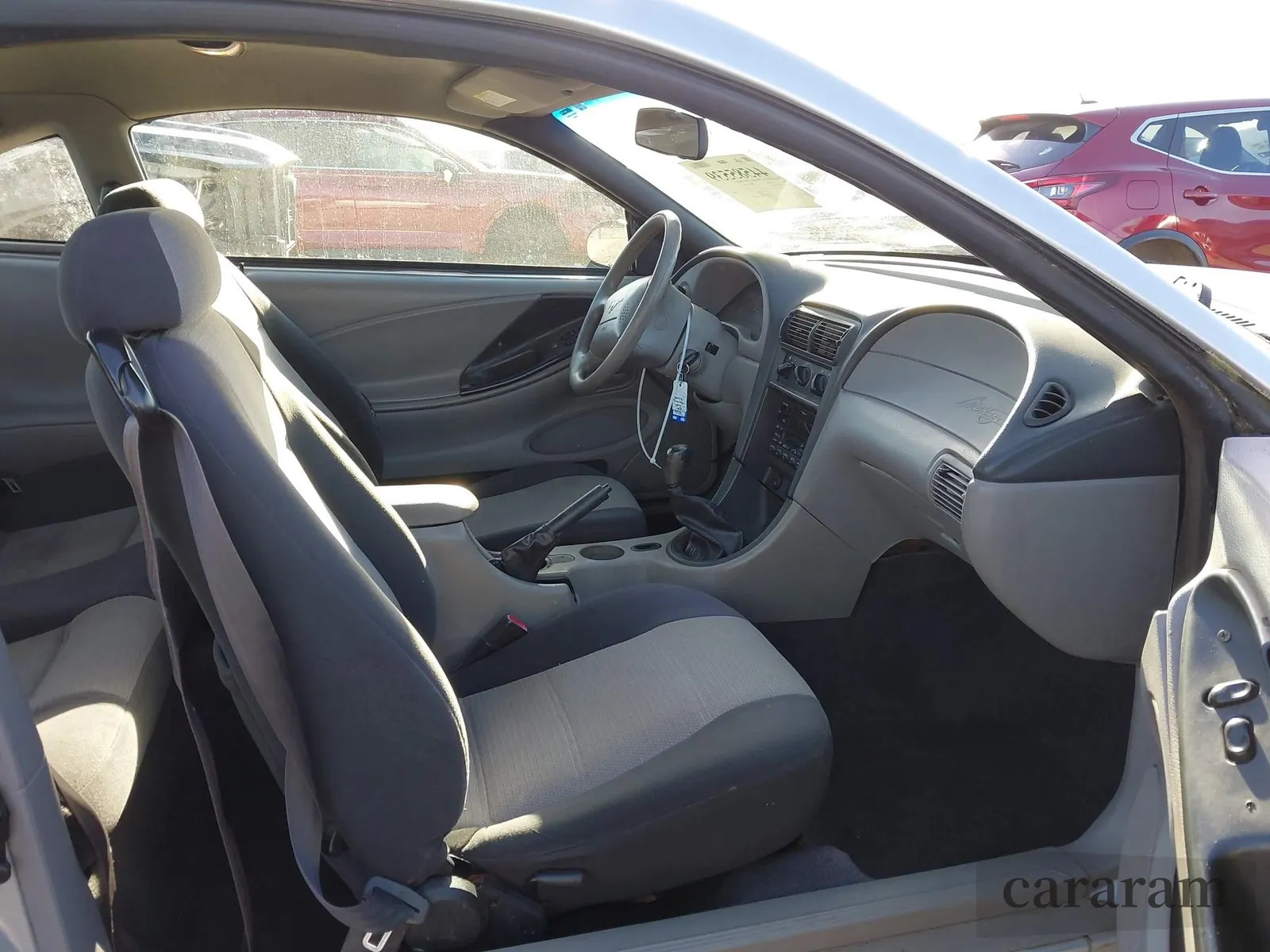 2001 Ford Mustang Standard