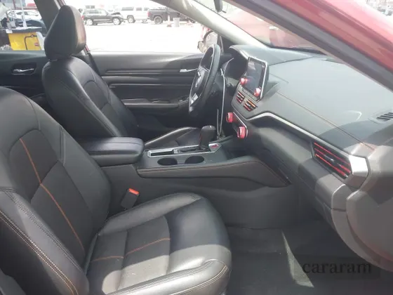 2019 Nissan Altima SR