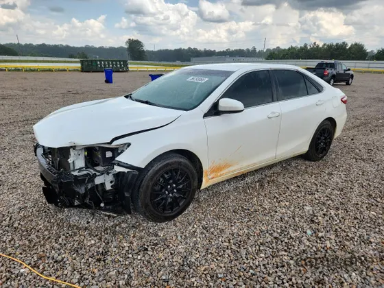 2015 Toyota Camry XLE