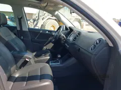 2010 Volkswagen Tiguan S