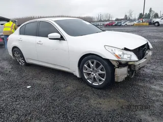 2013 Infiniti G37 Journey