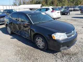 2013 Dodge Avenger SE