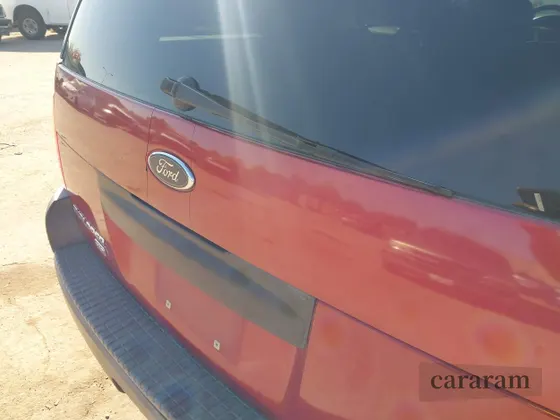 2004 Ford Explorer XLS