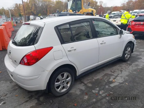 2009 Nissan Versa S