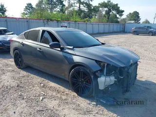 2019 Nissan Altima SR