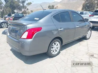 2018 Nissan Versa SV
