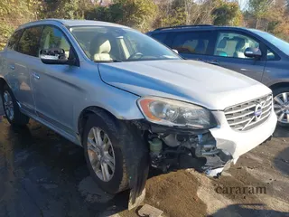 2015 Volvo XC60 T5 Drive-E Premier