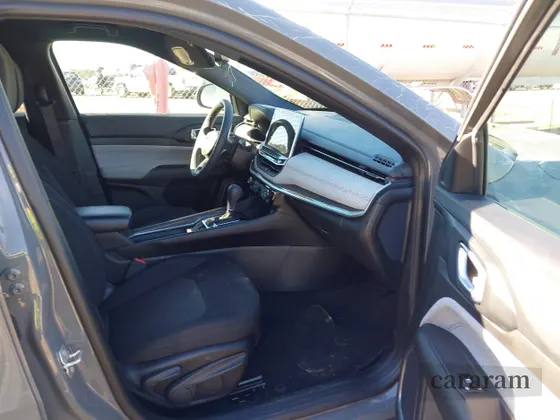 2024 Jeep Compass Sport