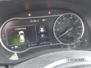 2024 Nissan Versa SR