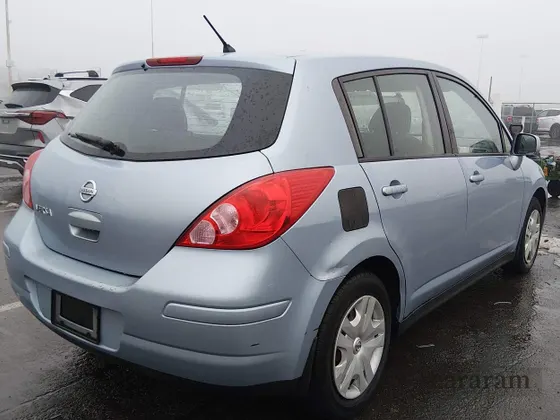 2011 Nissan Versa S