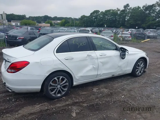 2016 Mercedes-Benz C 300 Luxury