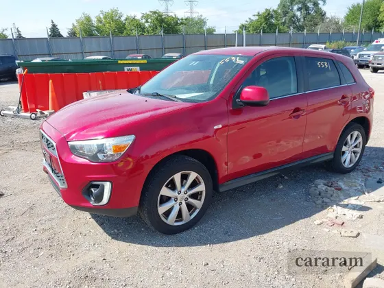 2015 Mitsubishi Outlander SE