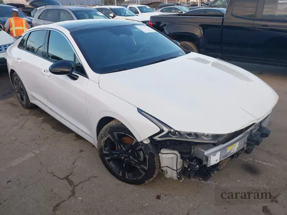 2021 Kia K5 GT-Line