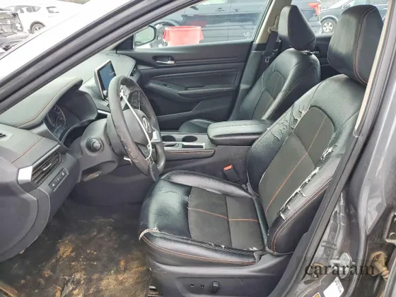 2020 Nissan Altima SR