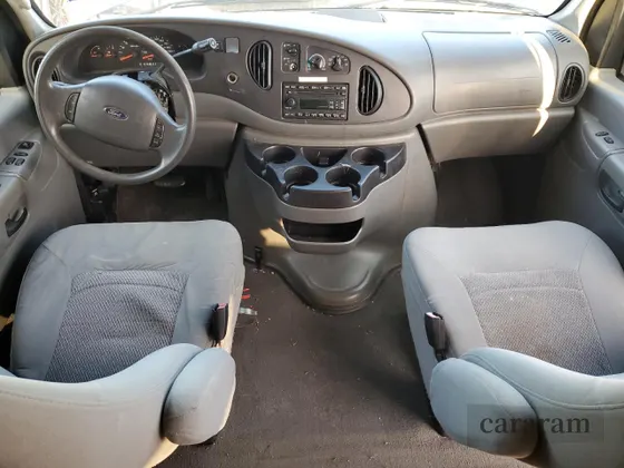 2006 Ford Econoline Passenger XL