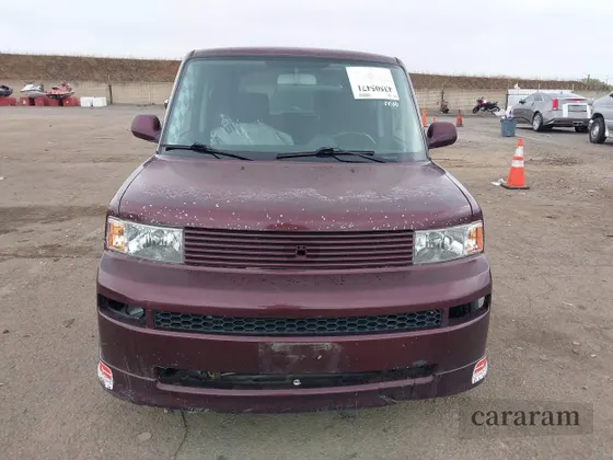 2005 Scion xB